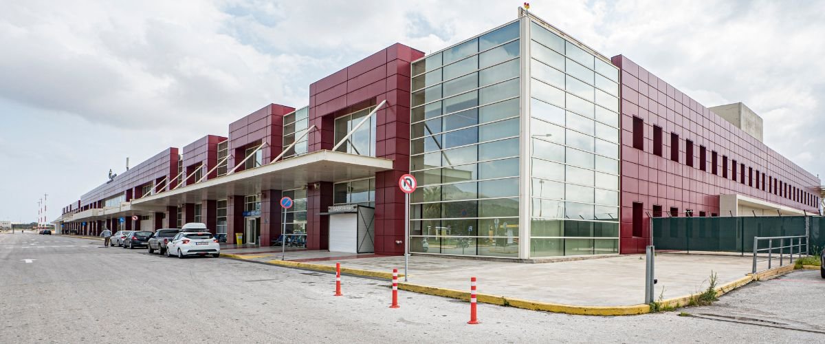 EasyJet Airlines CHQ Terminal – Chania Airport