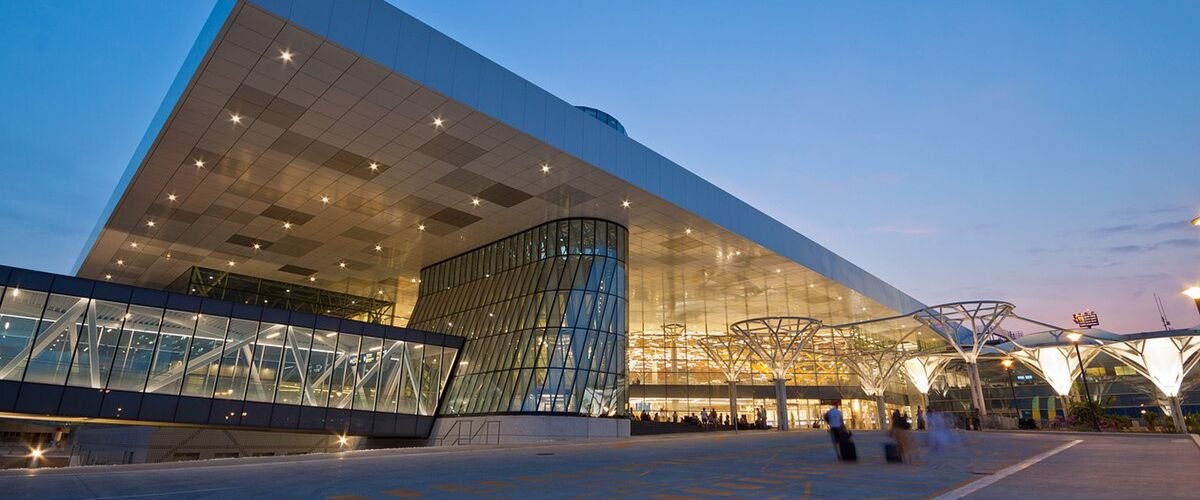 TUI fly SPU Terminal – Split Airport