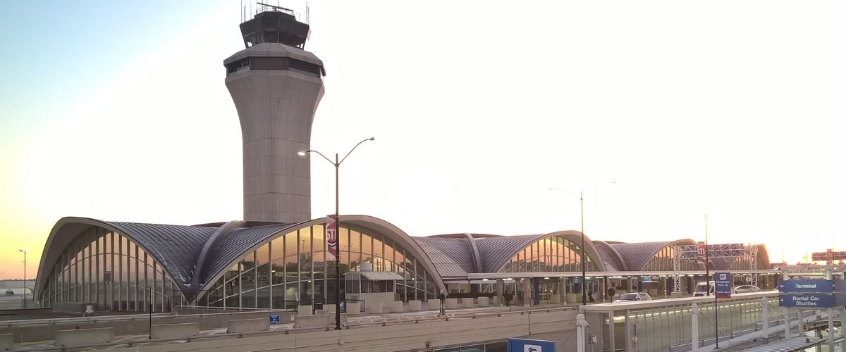 Frontier Airlines STL Terminal – St. Louis Lambert Airport