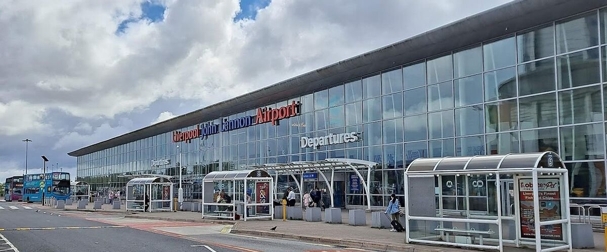 EasyJet Airlines LPL Terminal – Liverpool John Lennon Airport